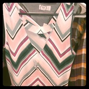 Maurices small tank.NWT